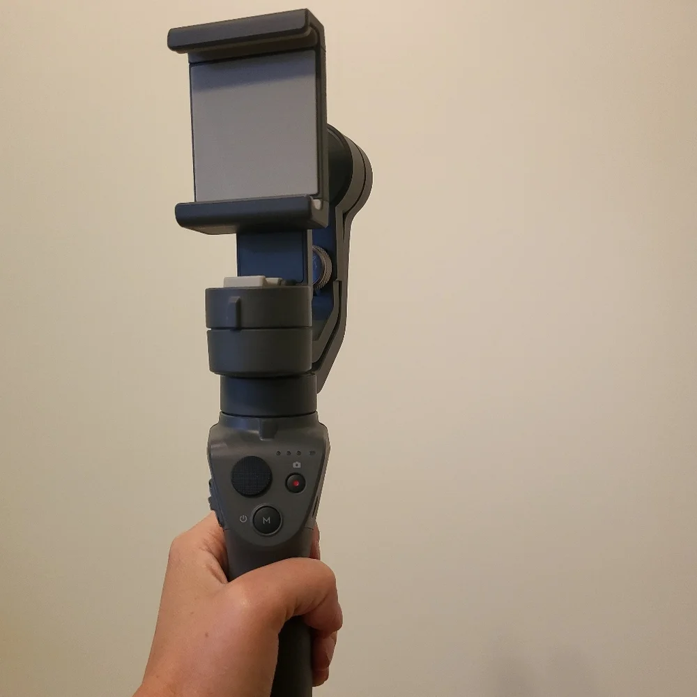 DJI Osmo Mobile 2 gimbal stabilizer